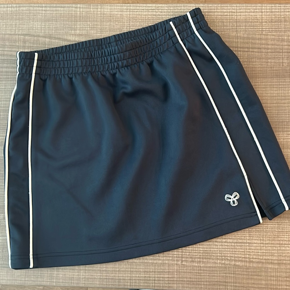 Aritzia Tna Tennis Skirt